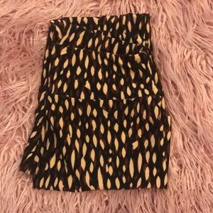 Never worn new lularoe animal print one size os